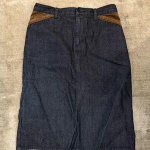 GAP women’s Denim Skirt with Brown Details